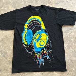 Anchor Blue Headphones Skull Graphic T Shirt Black S Y2K